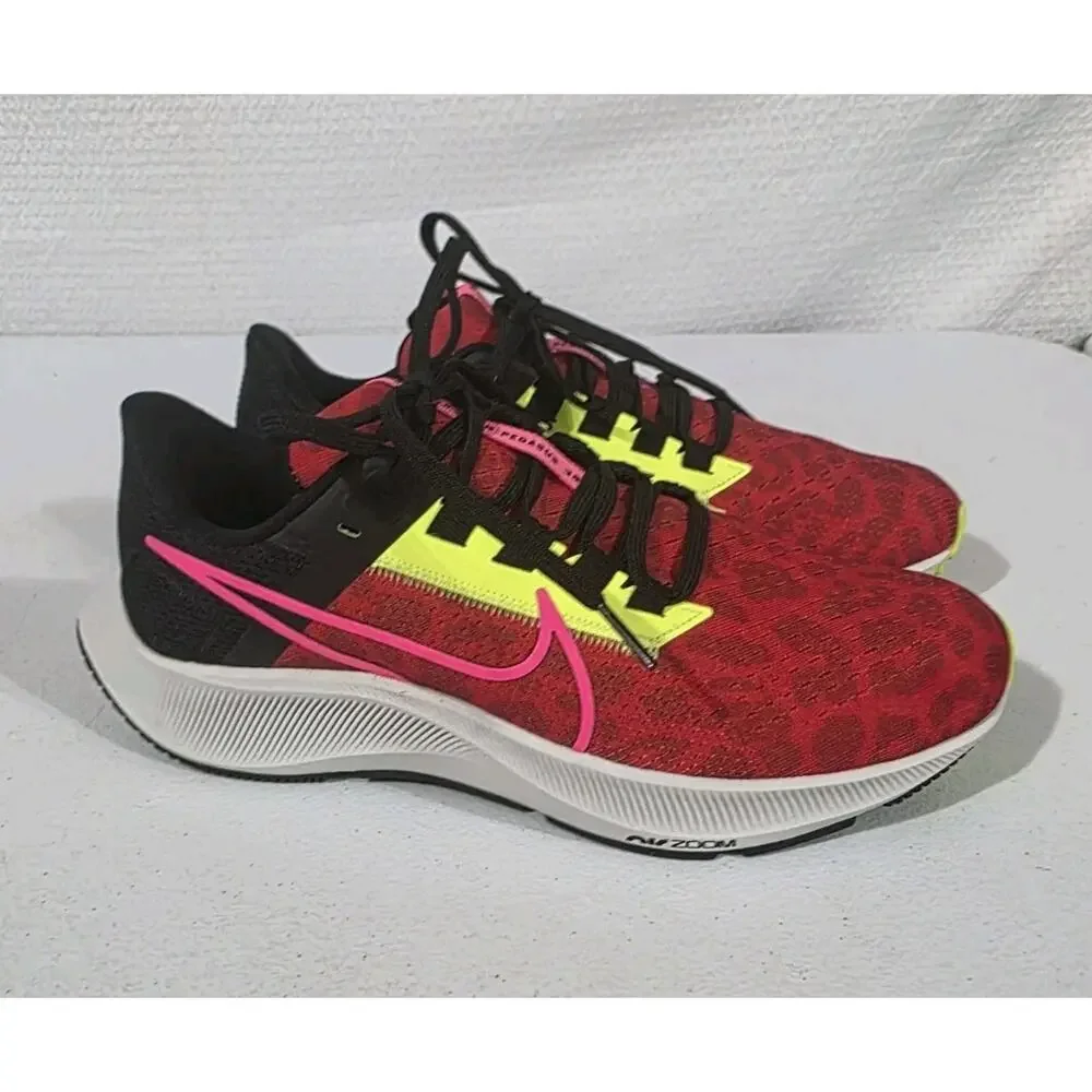 Women’s Size 8 - Nike Air Zoom Pegasus 38 Chile Red Hyper Pink 2021 DM8061-600